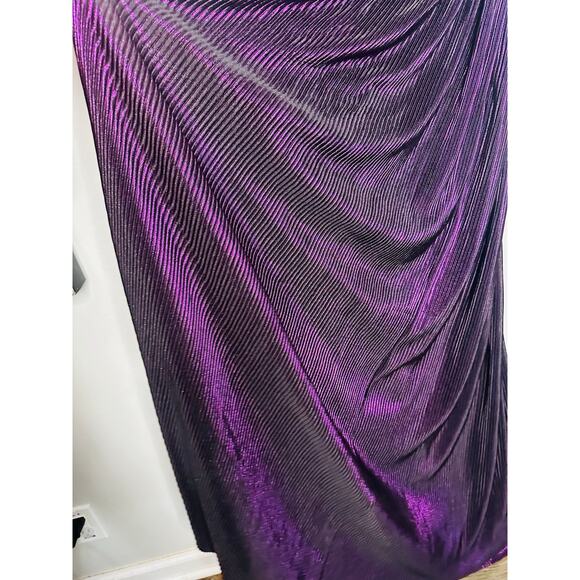 Bronx & Banco Women's Metallic Purple Florence One Shoulder Gown Dress Size XL - Picture 5 of 12